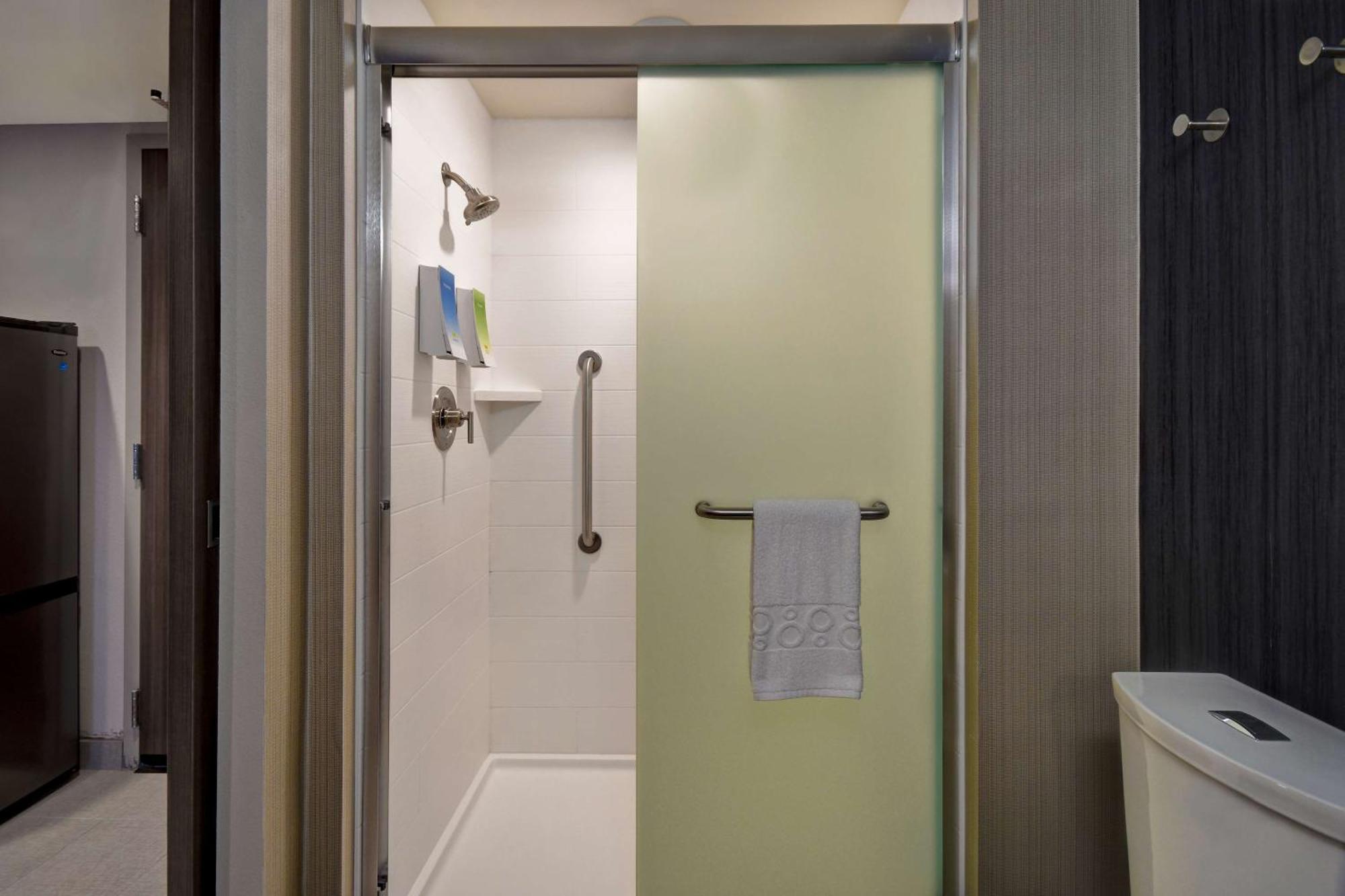 Home2 Suites By Hilton Bowling Green, Oh Exteriör bild